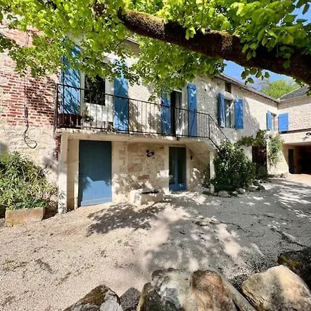 Bourbon - Sublime - Piscine Chauffee - 10 Personnes Vila Lachapelle-Auzac
